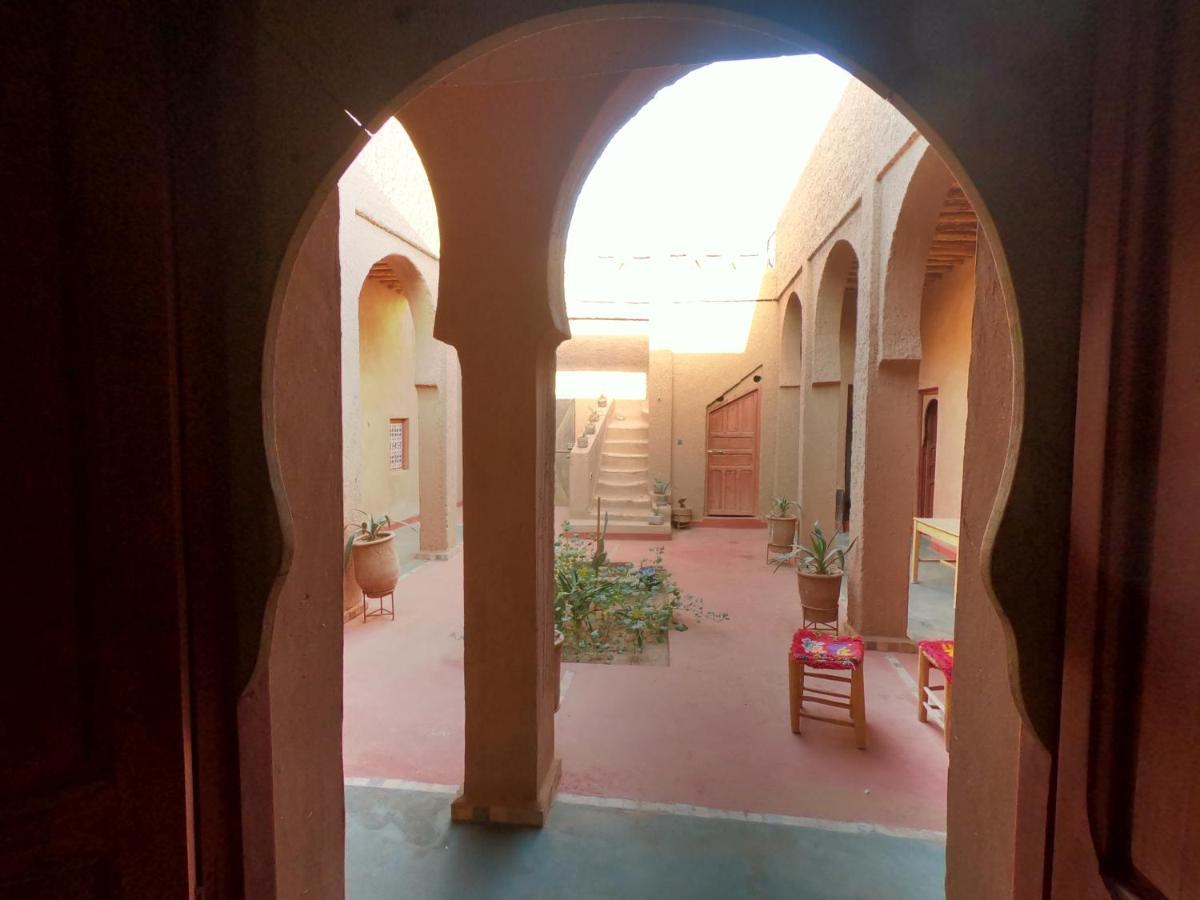 Authentic Riad & Activities Erg M'Hamid Exterior foto